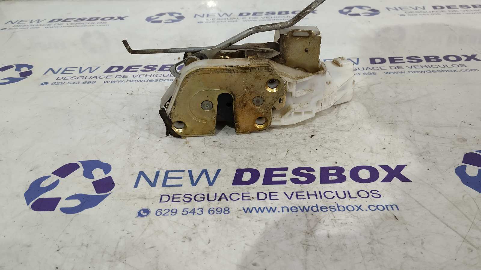 CERRADURA PUERTA DELANTERA IZQUIERDA MITSUBISHI MONTERO SPORT (K90) - vista 3