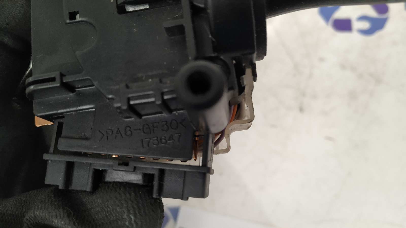 MANDO LIMPIA TOYOTA RAV 4 (A2) - vista 3