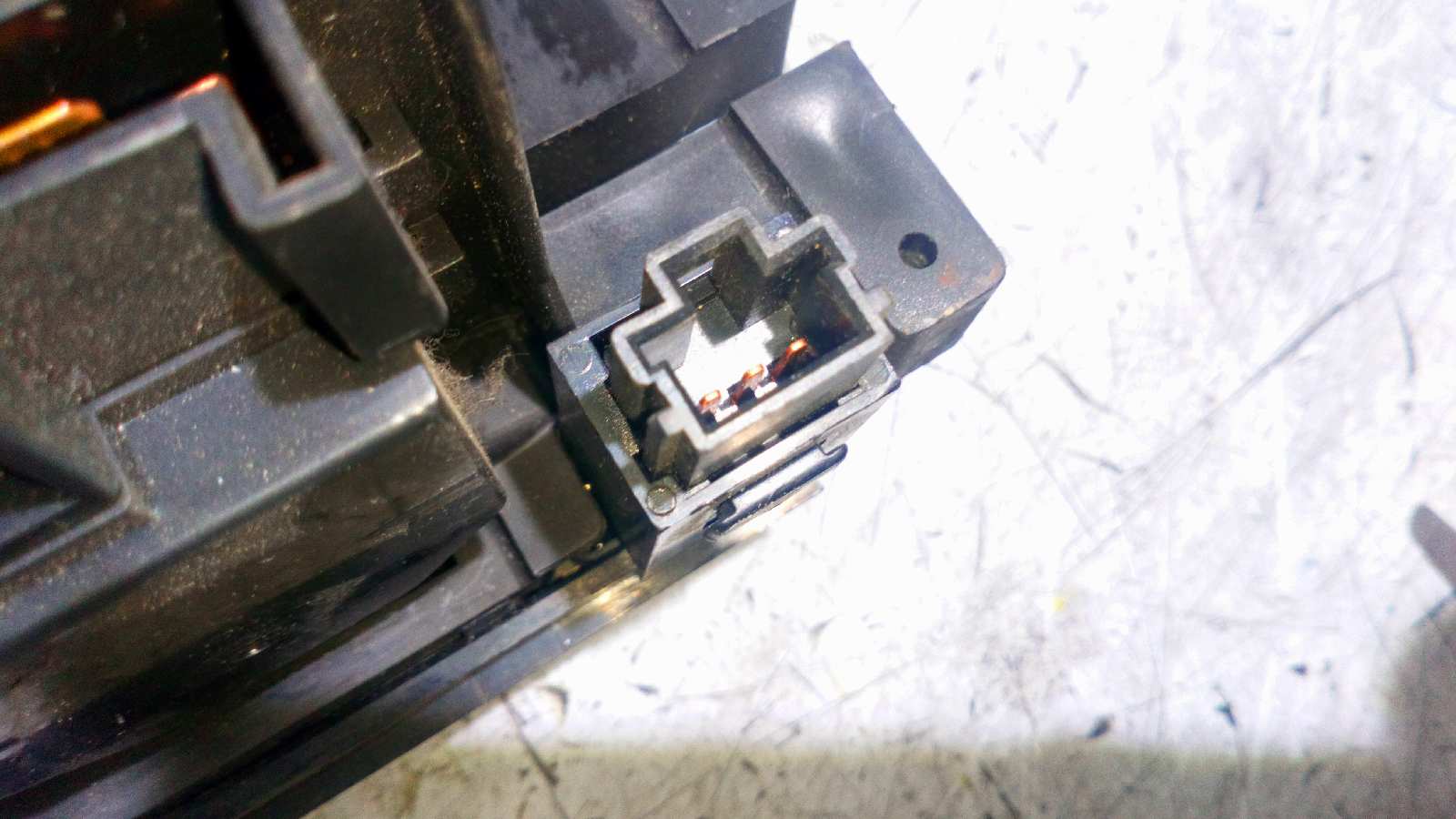 MANDO CALEFACCION / AIRE ACONDICIONADO NISSAN SERENA (C23M) - vista 6