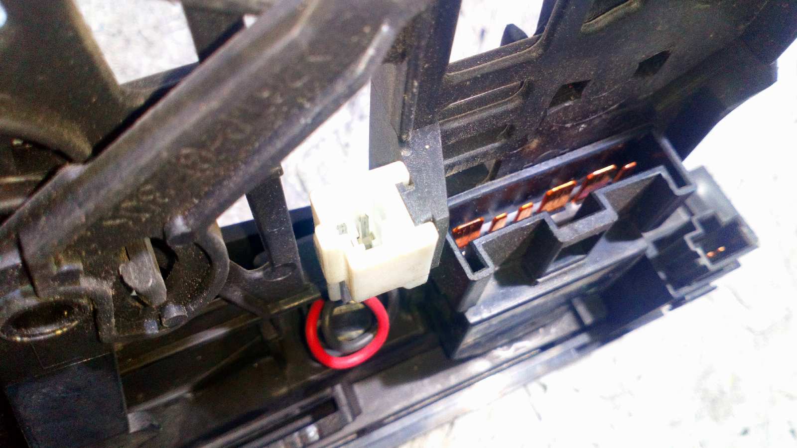 MANDO CALEFACCION / AIRE ACONDICIONADO NISSAN SERENA (C23M) - vista 2