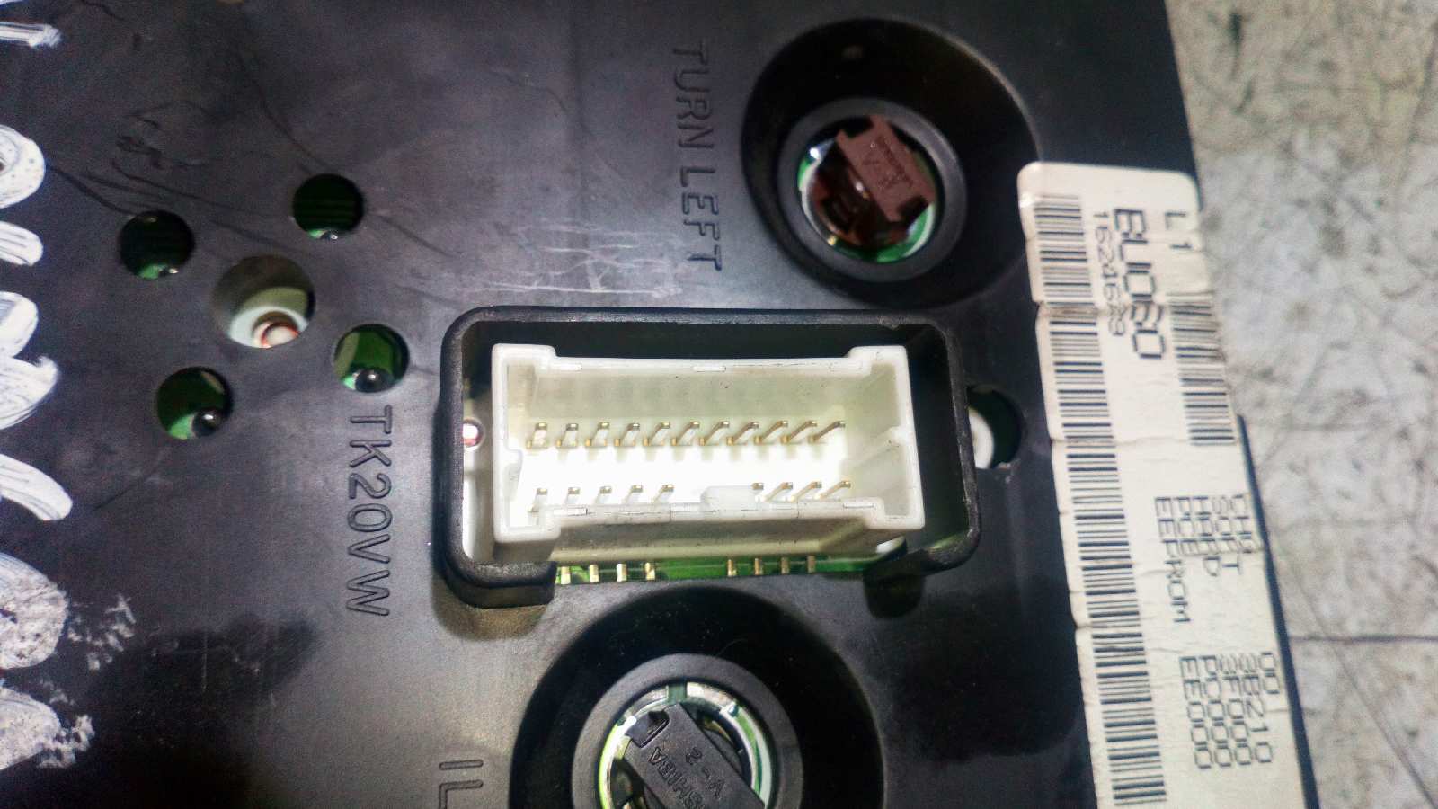 CUADRO INSTRUMENTOS NISSAN ALMERA TINO (V10M) - vista 4