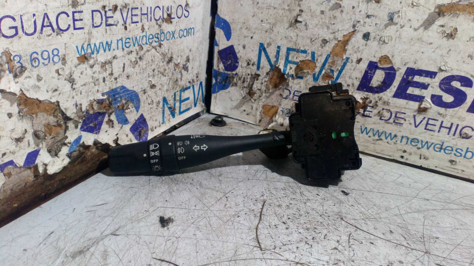 MANDO LUCES NISSAN ALMERA (N16/E)