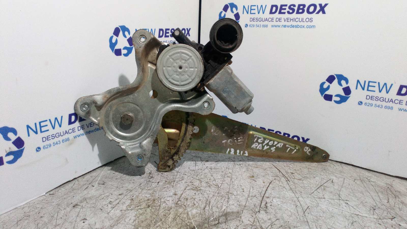 ELEVALUNAS TRASERO IZQUIERDO TOYOTA RAV 4 (A2)