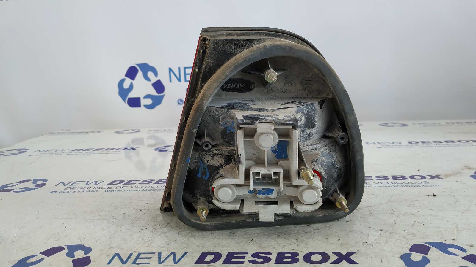 PILOTO TRASERO IZQUIERDO LANCIA DELTA - vista 5