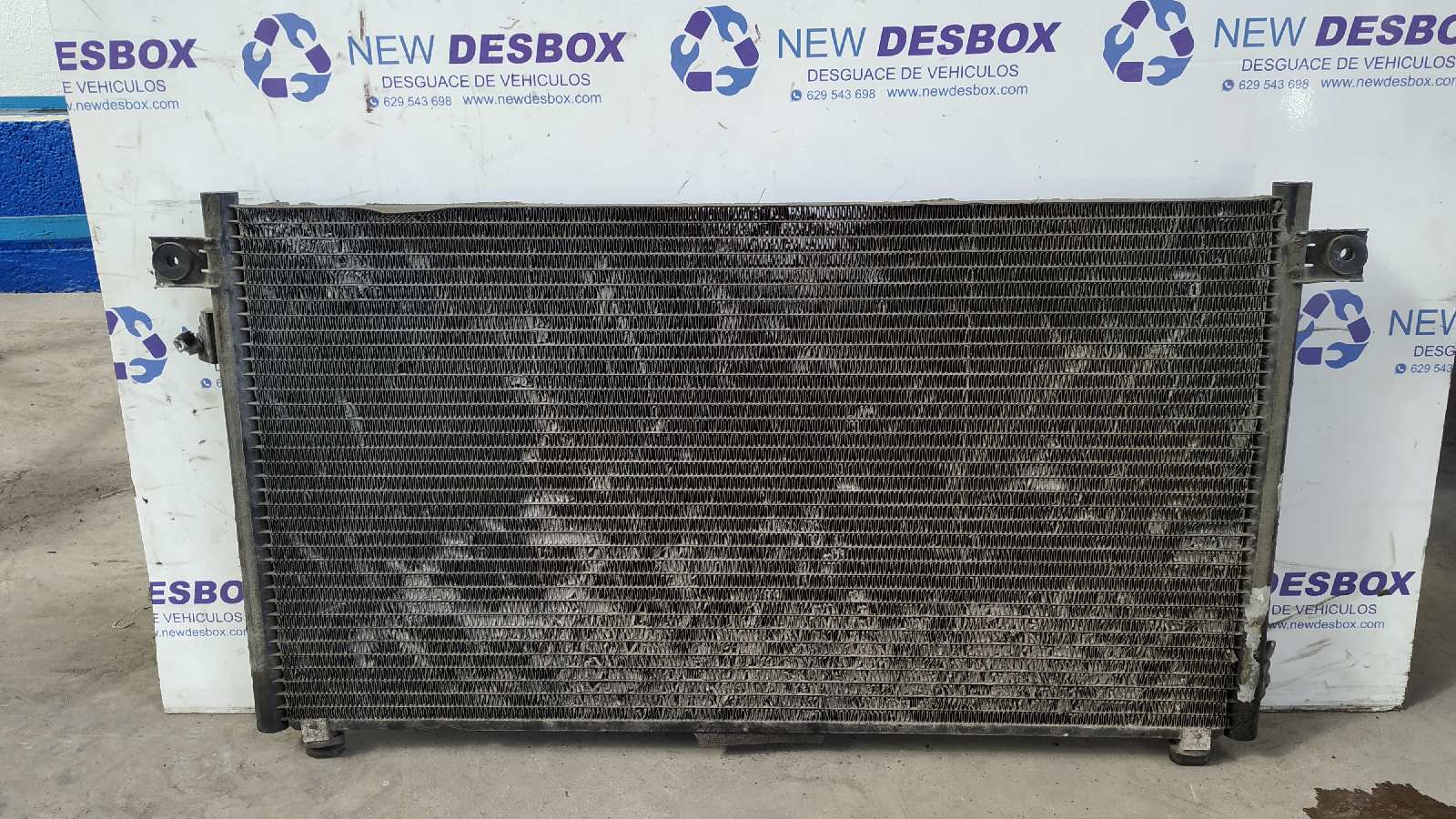 CONDENSADOR / RADIADOR  AIRE ACONDICIONADO NISSAN PATROL GR (Y61) - vista 2