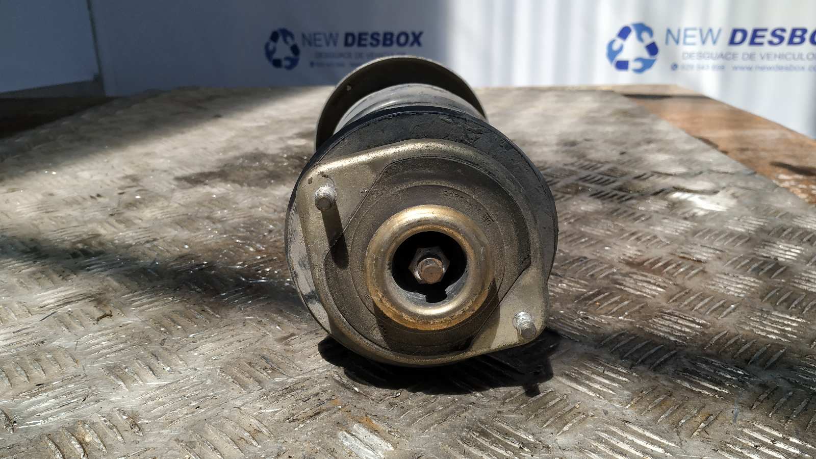 AMORTIGUADOR DELANTERO DERECHO OPEL CORSA B - vista 2