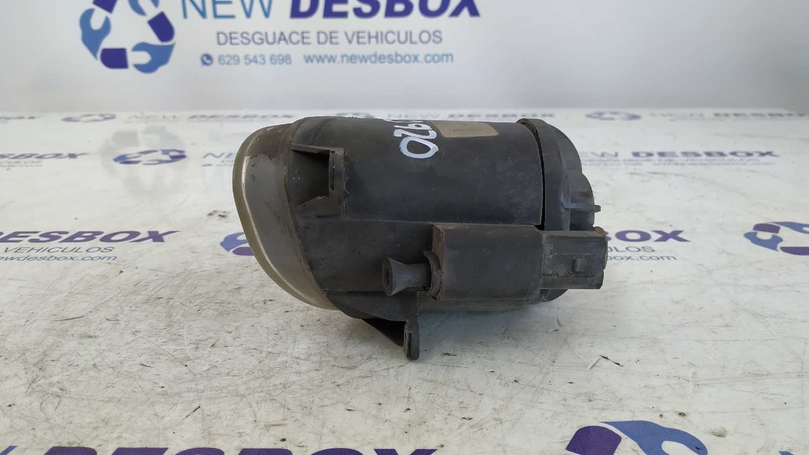 FARO ANTINIEBLA DERECHO AUDI ALLROAD QUATTRO (4B5) - vista 2