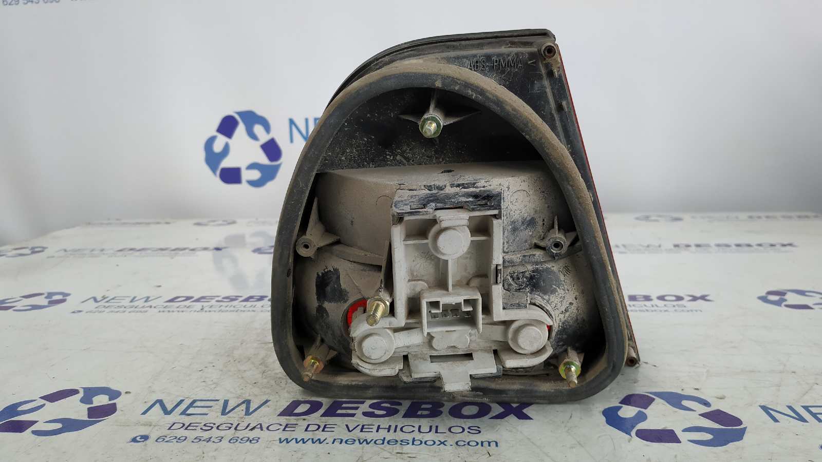 PILOTO TRASERO DERECHO LANCIA DELTA 1.6 - vista 4