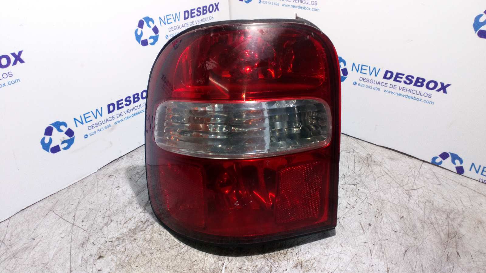 PILOTO TRASERO IZQUIERDO KIA SPORTAGE