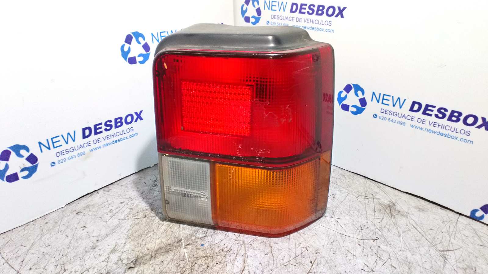 PILOTO TRASERO DERECHO KIA PRIDE