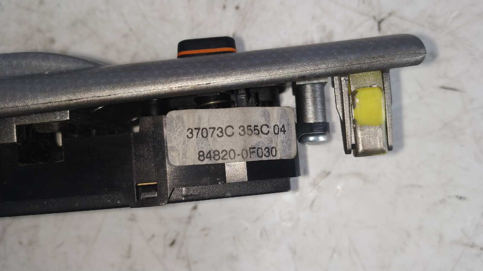 MANDO ELEVALUNAS DELANTERO IZQUIERDO TOYOTA COROLLA (E12) - vista 7