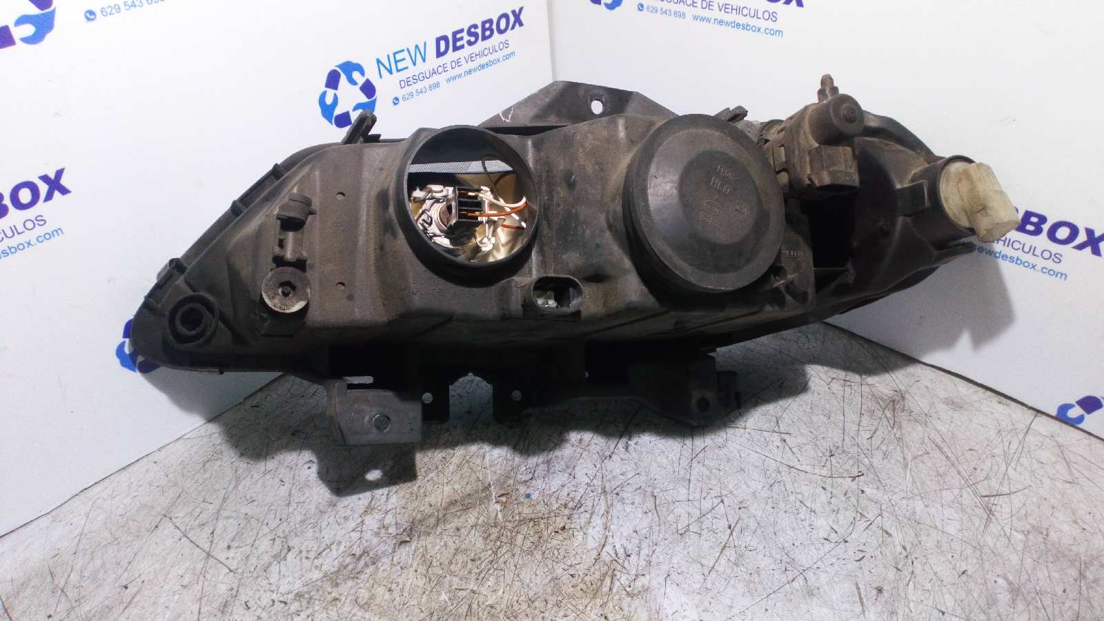 FARO DERECHO RENAULT LAGUNA (B56) - vista 2