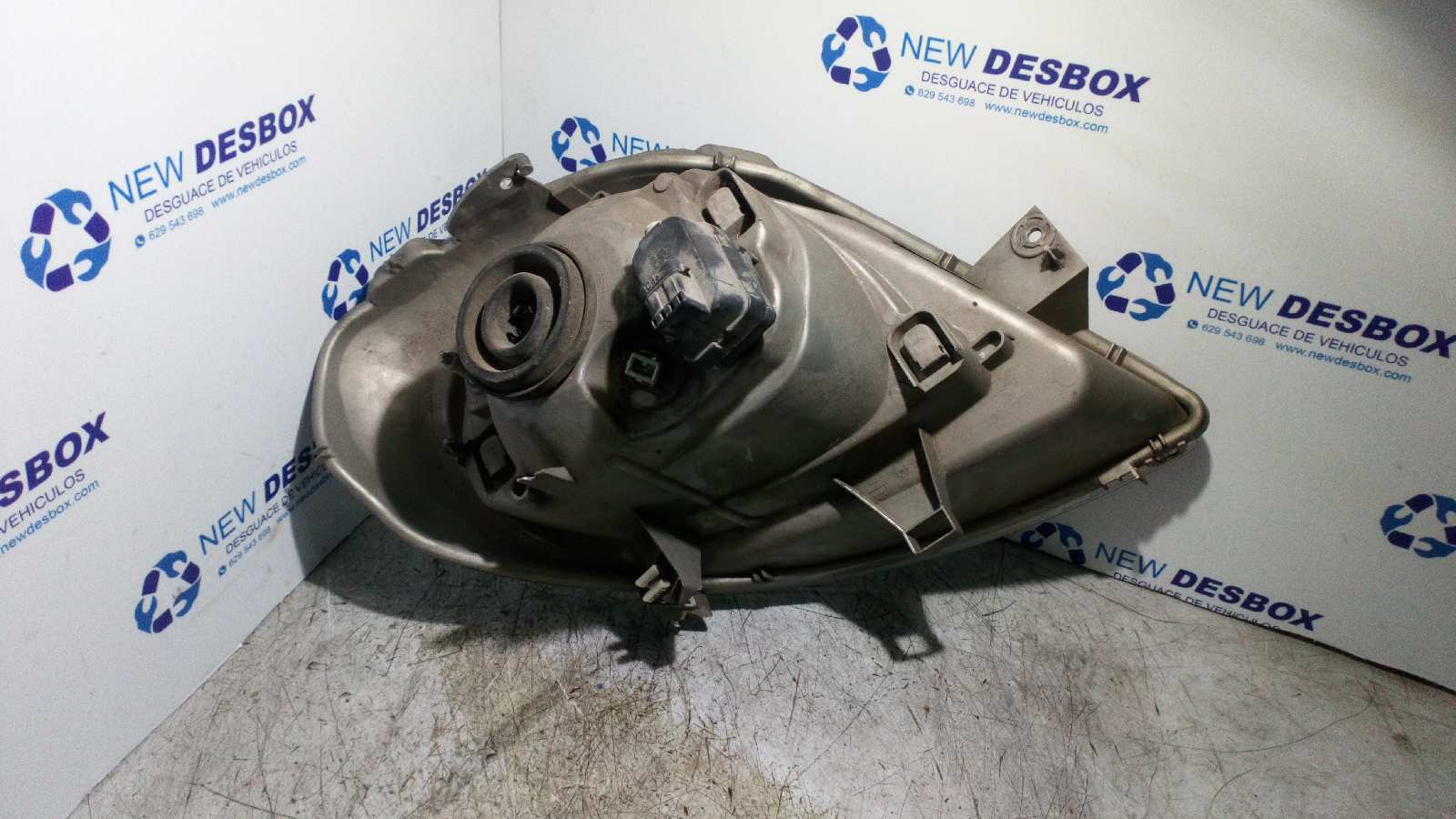 FARO IZQUIERDO RENAULT TRAFIC CAJA CERRADA (AB 4.01) - vista 2