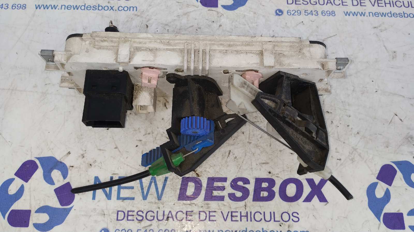 MANDO CALEFACCION / AIRE ACONDICIONADO FORD TRANSIT CAJA CERRADA, CORTA (FY) (2000 =>) - vista 3