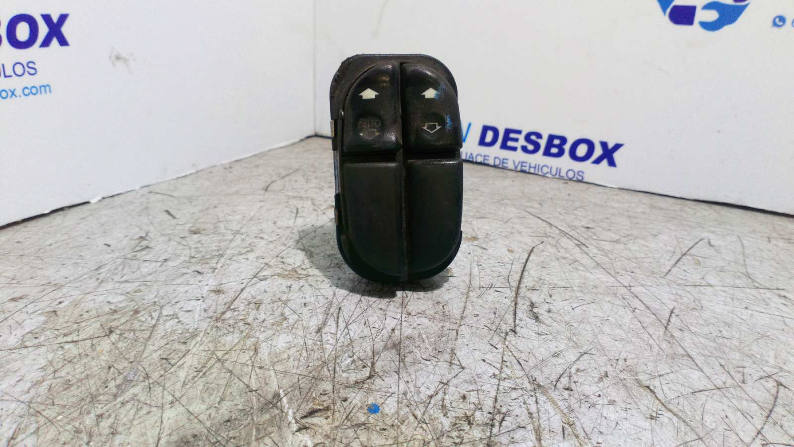 MANDO ELEVALUNAS DELANTERO IZQUIERDO FORD MONDEO BERLINA (GD)