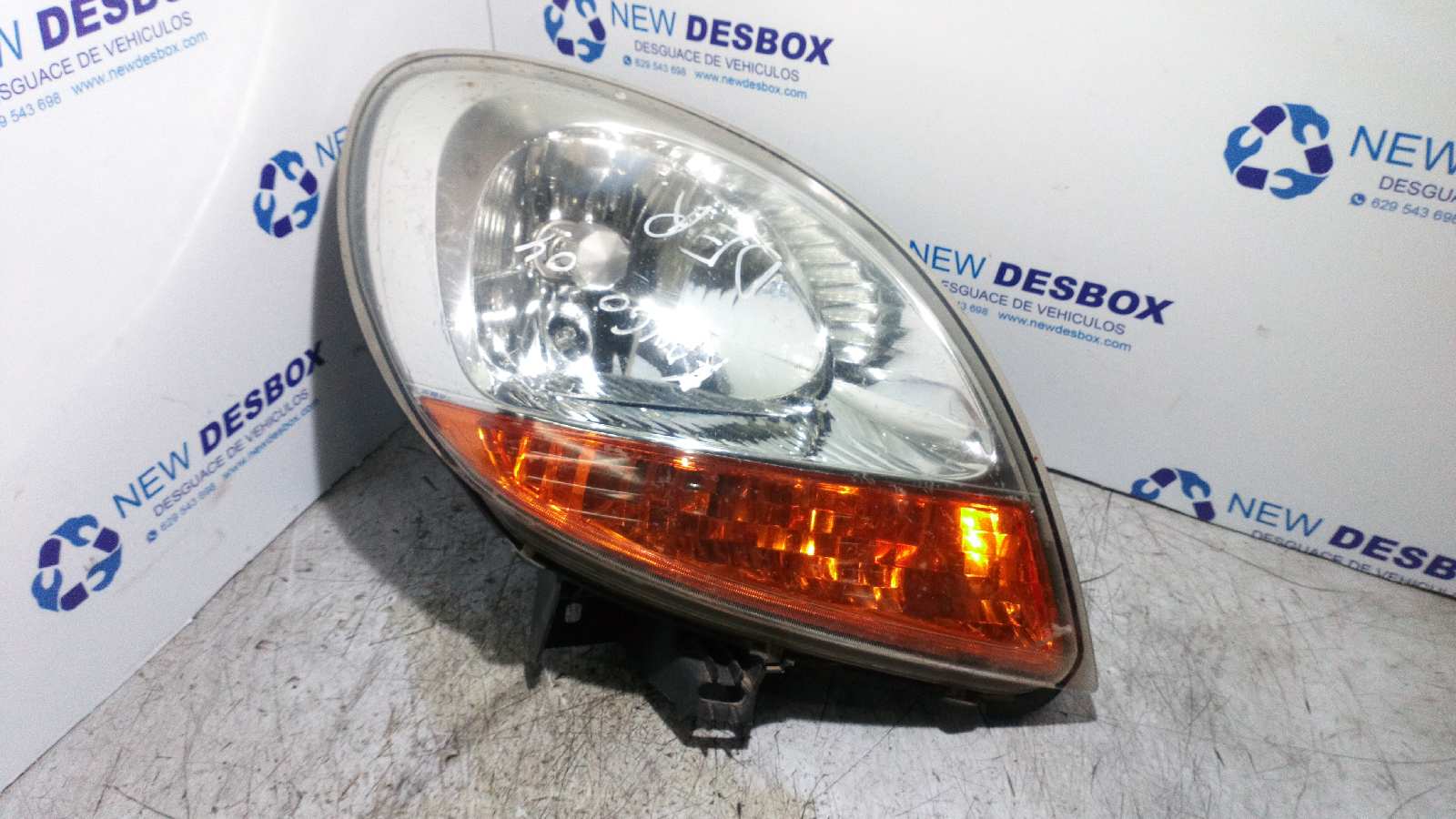 FARO DERECHO RENAULT KANGOO (F/KC0)