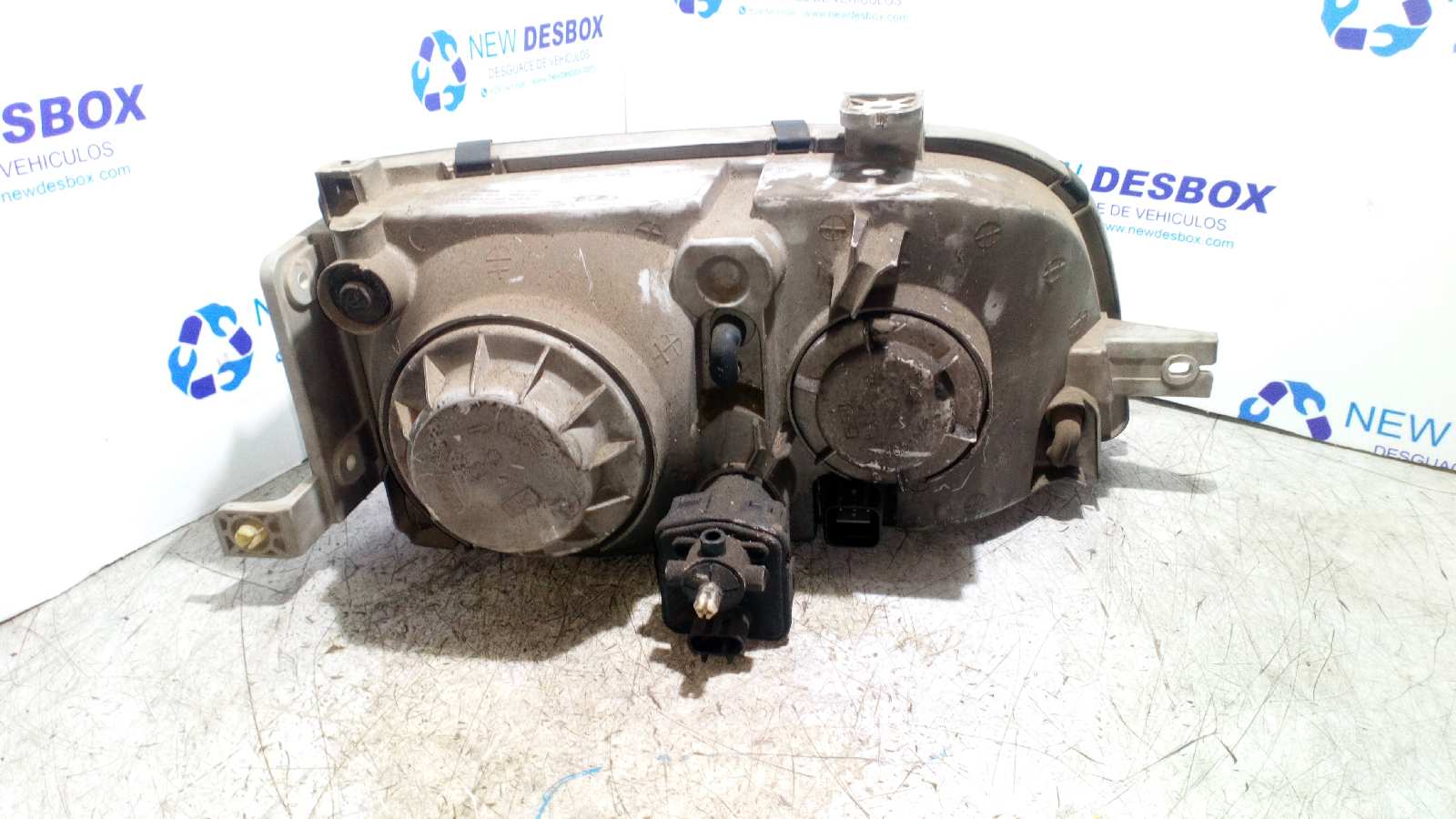 FARO IZQUIERDO KIA JOICE 2.0 - vista 3