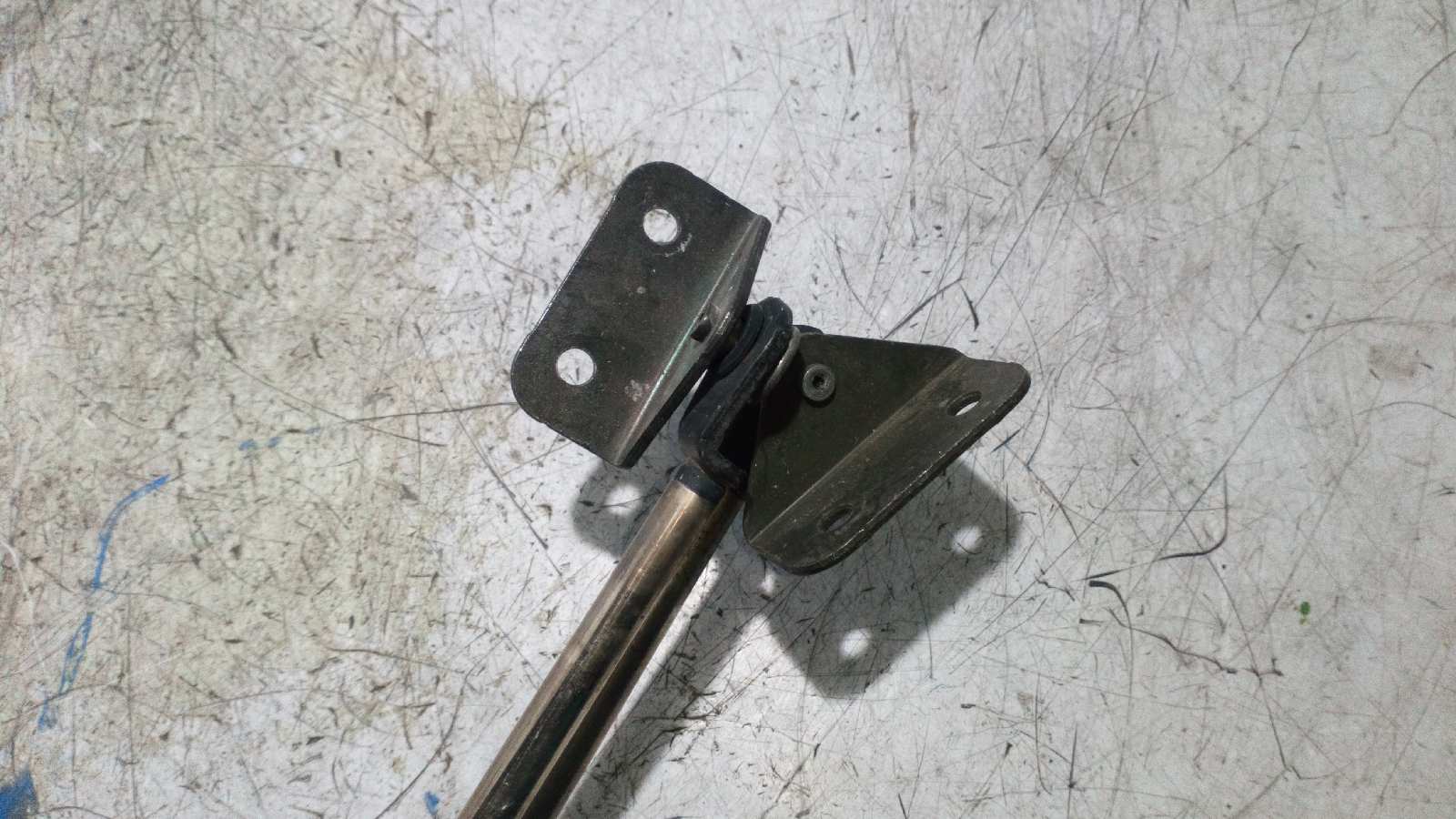 AMORTIGUADORES MALETERO / PORTON OPEL AGILA - vista 3