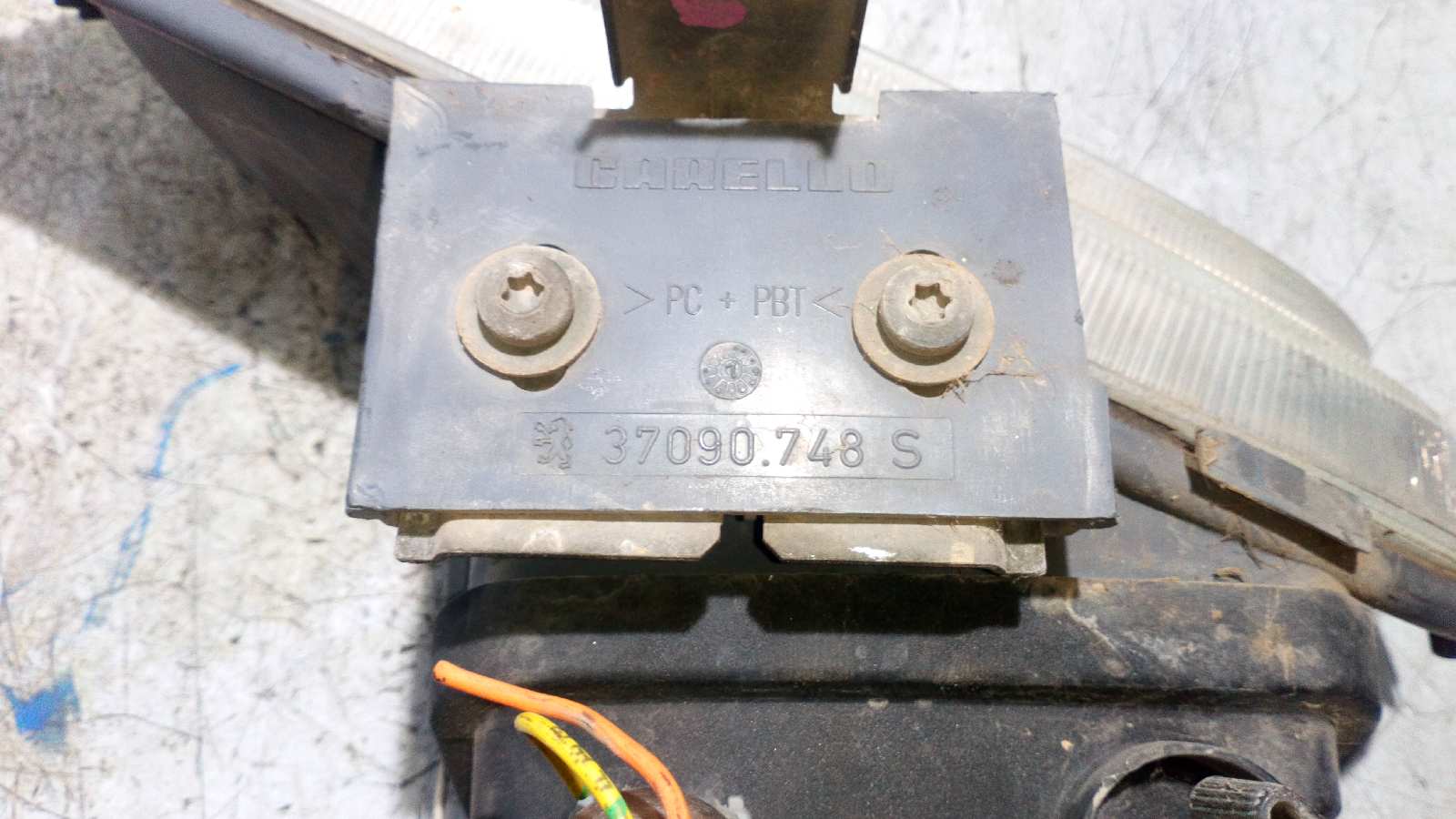 FARO ANTINIEBLA IZQUIERDO PEUGEOT 406 BERLINA (S1/S2) - vista 4