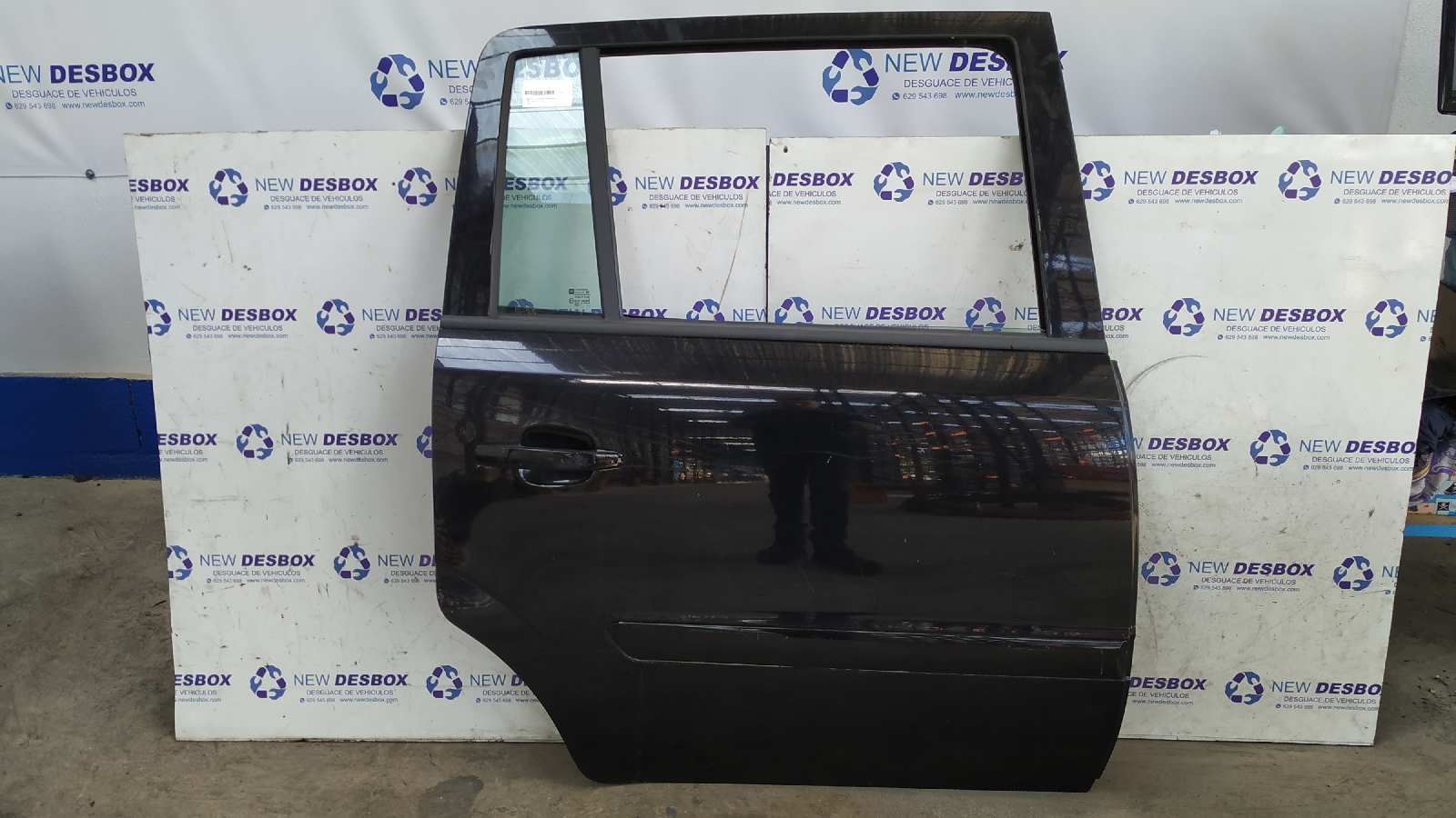 PUERTA TRASERA DERECHA OPEL ZAFIRA B