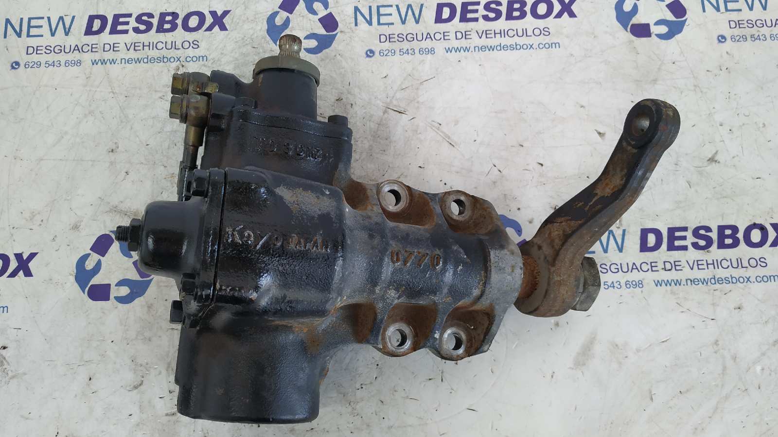 CAJA DIRECCION NISSAN PICK-UP (D22)