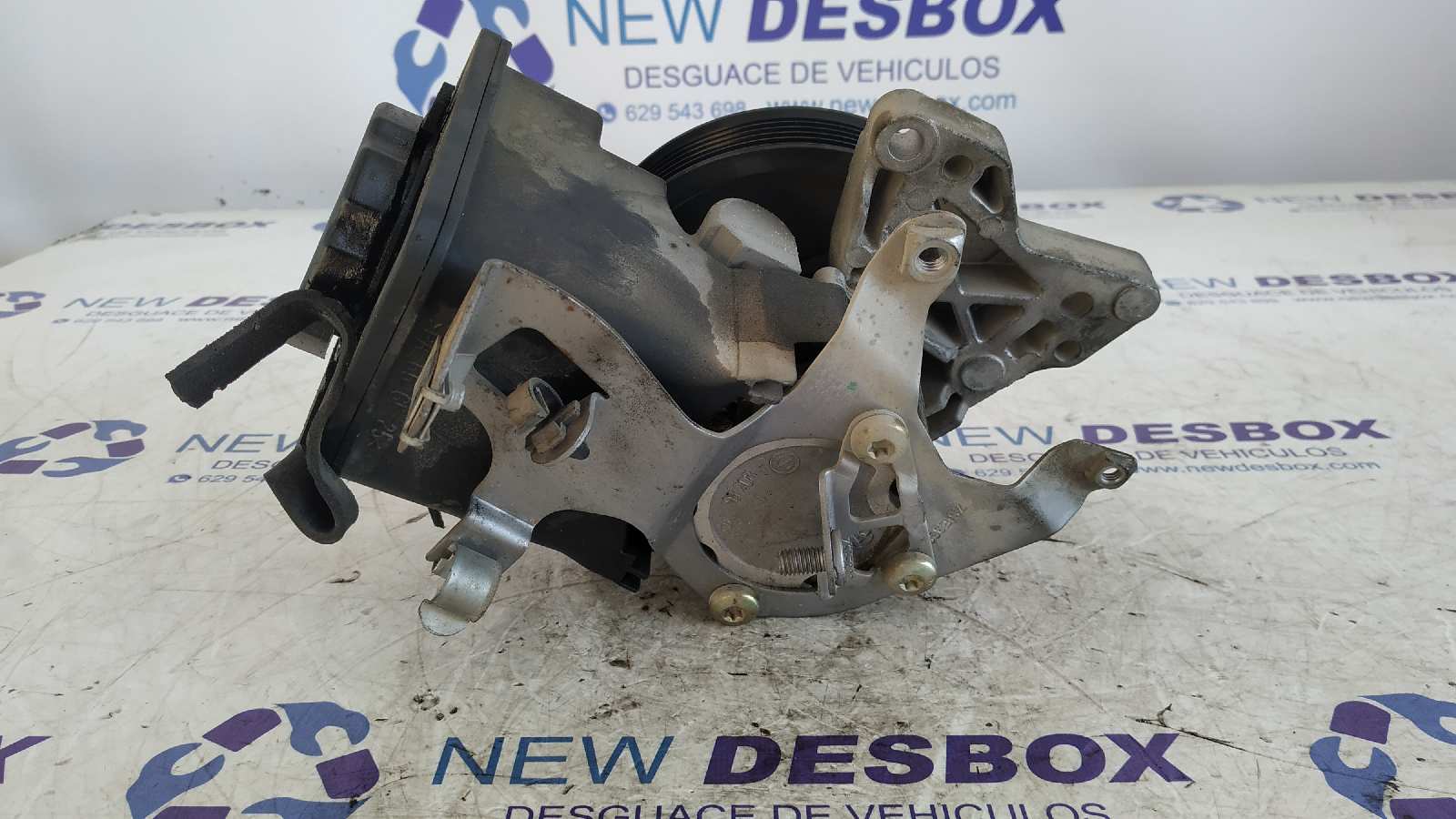 BOMBA DIRECCION BMW SERIE 3 BERLINA (E46) - vista 3