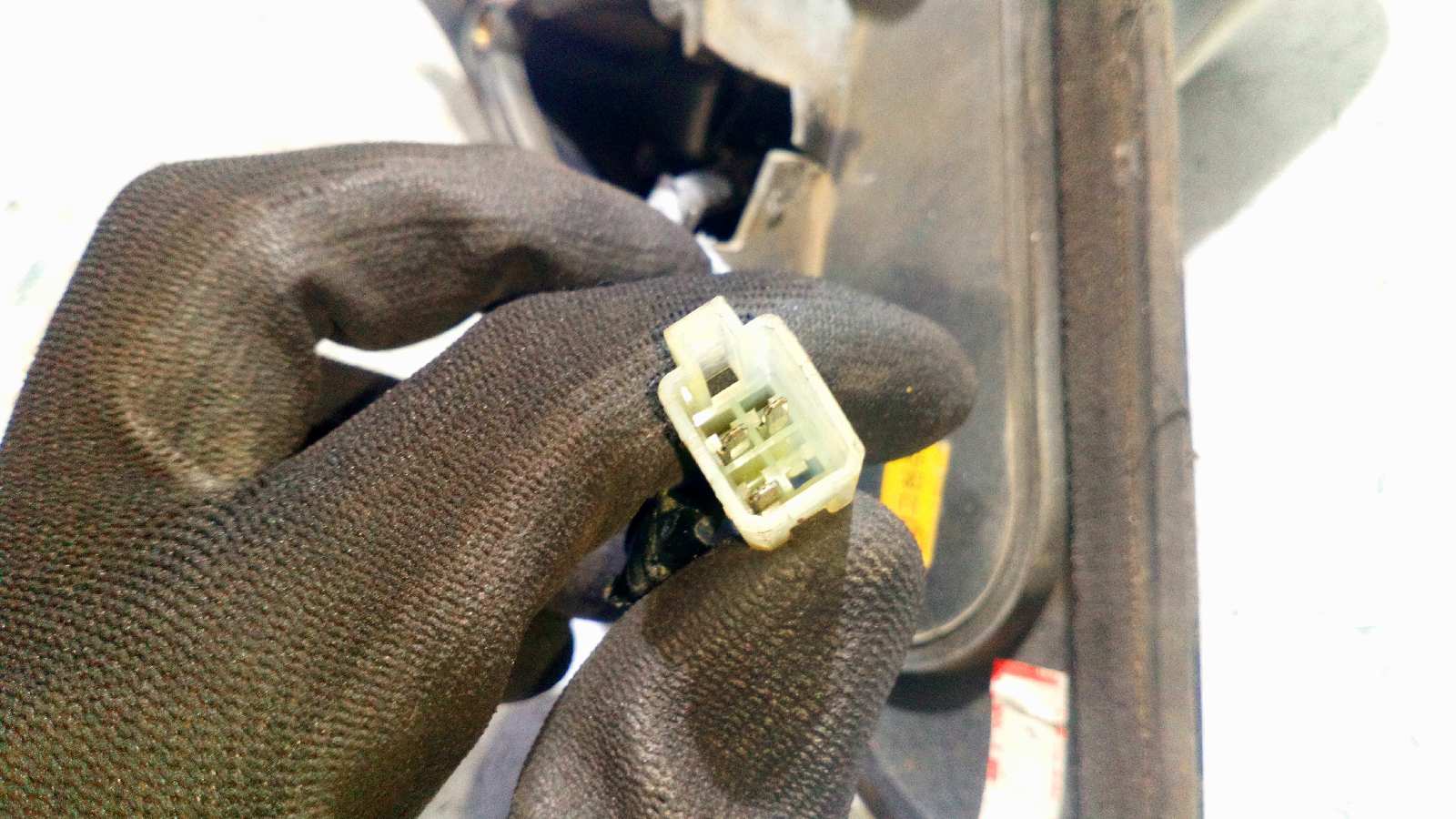 RETROVISOR DERECHO KIA SEPHIA - vista 5