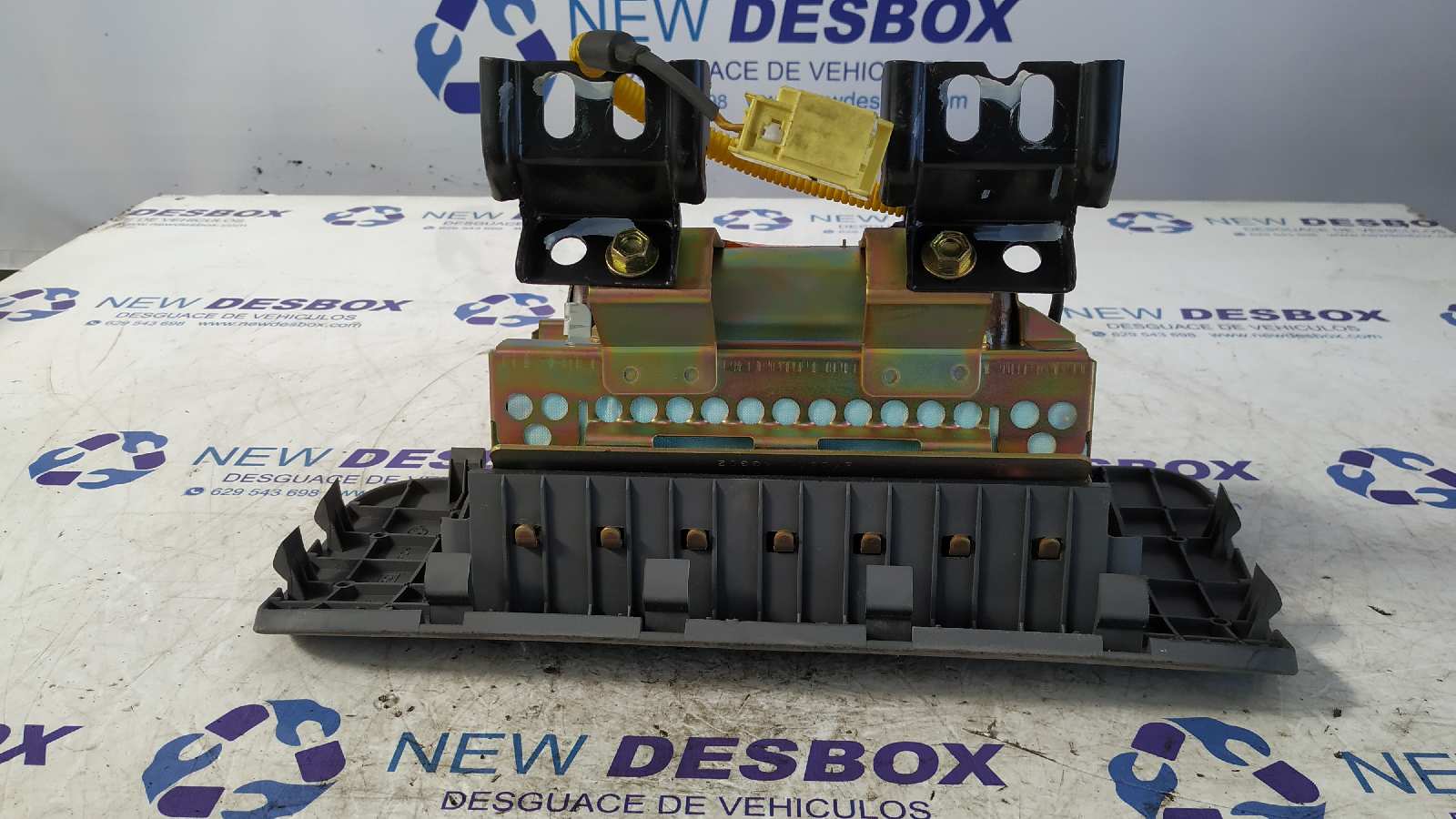 AIRBAG DELANTERO DERECHO NISSAN PICK-UP (D22) - vista 6