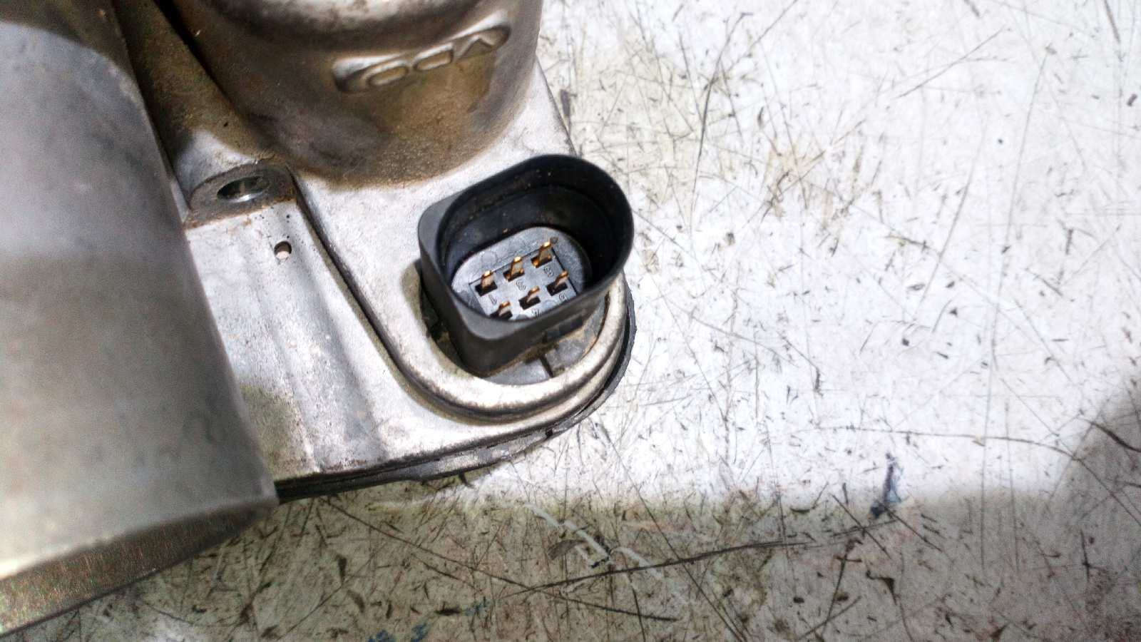 CAJA MARIPOSA SEAT CORDOBA BERLINA (6K2) - vista 6