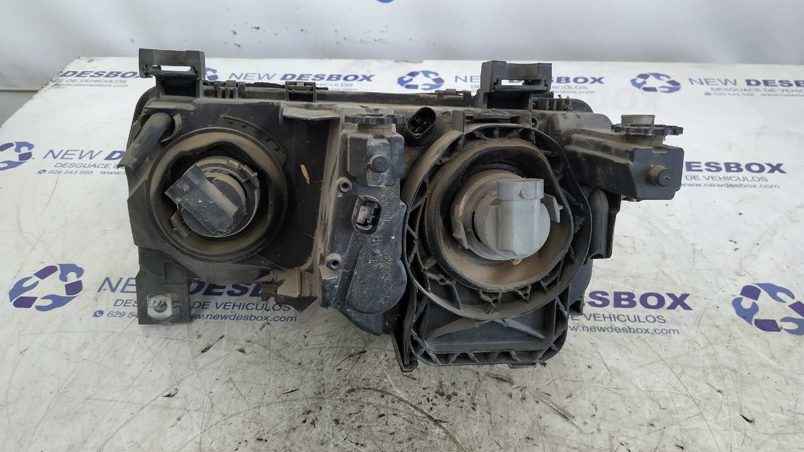 FARO DERECHO BMW SERIE 3 BERLINA (E46) - vista 9