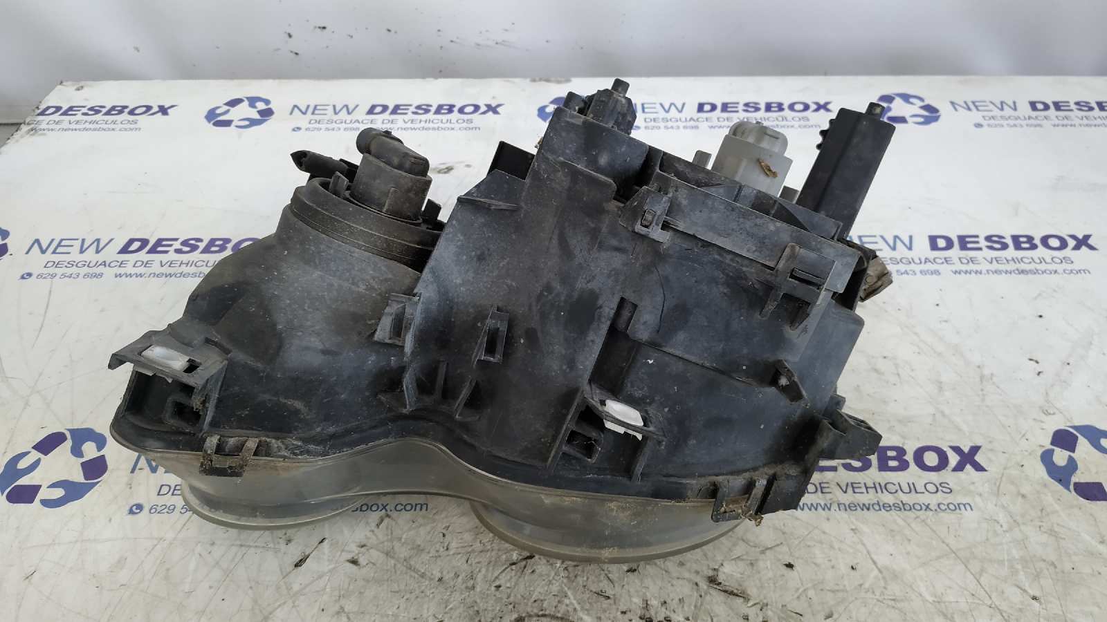 FARO DERECHO BMW SERIE 3 BERLINA (E46) - vista 5