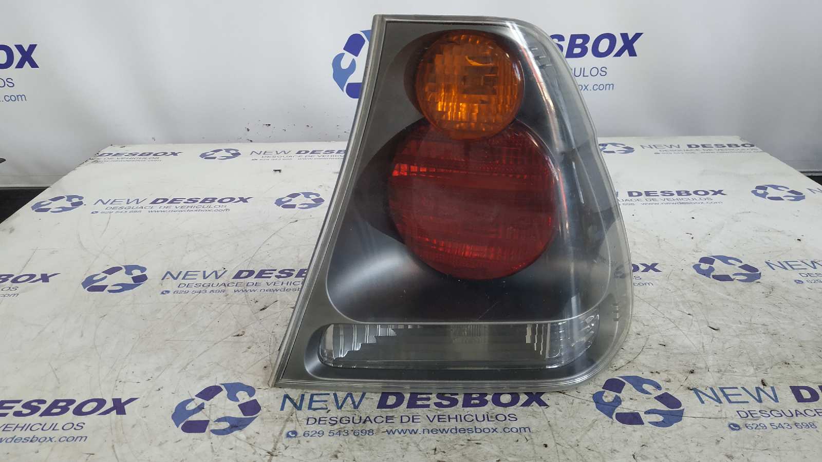 PILOTO TRASERO DERECHO BMW SERIE 3 BERLINA (E46)