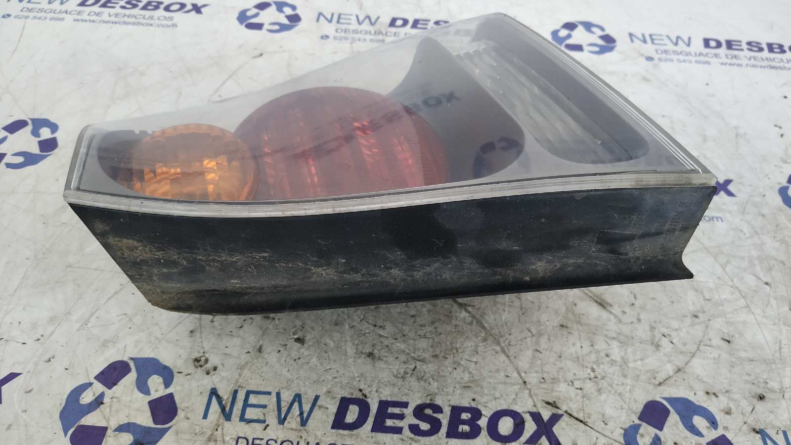 PILOTO TRASERO DERECHO BMW SERIE 3 BERLINA (E46) - vista 2