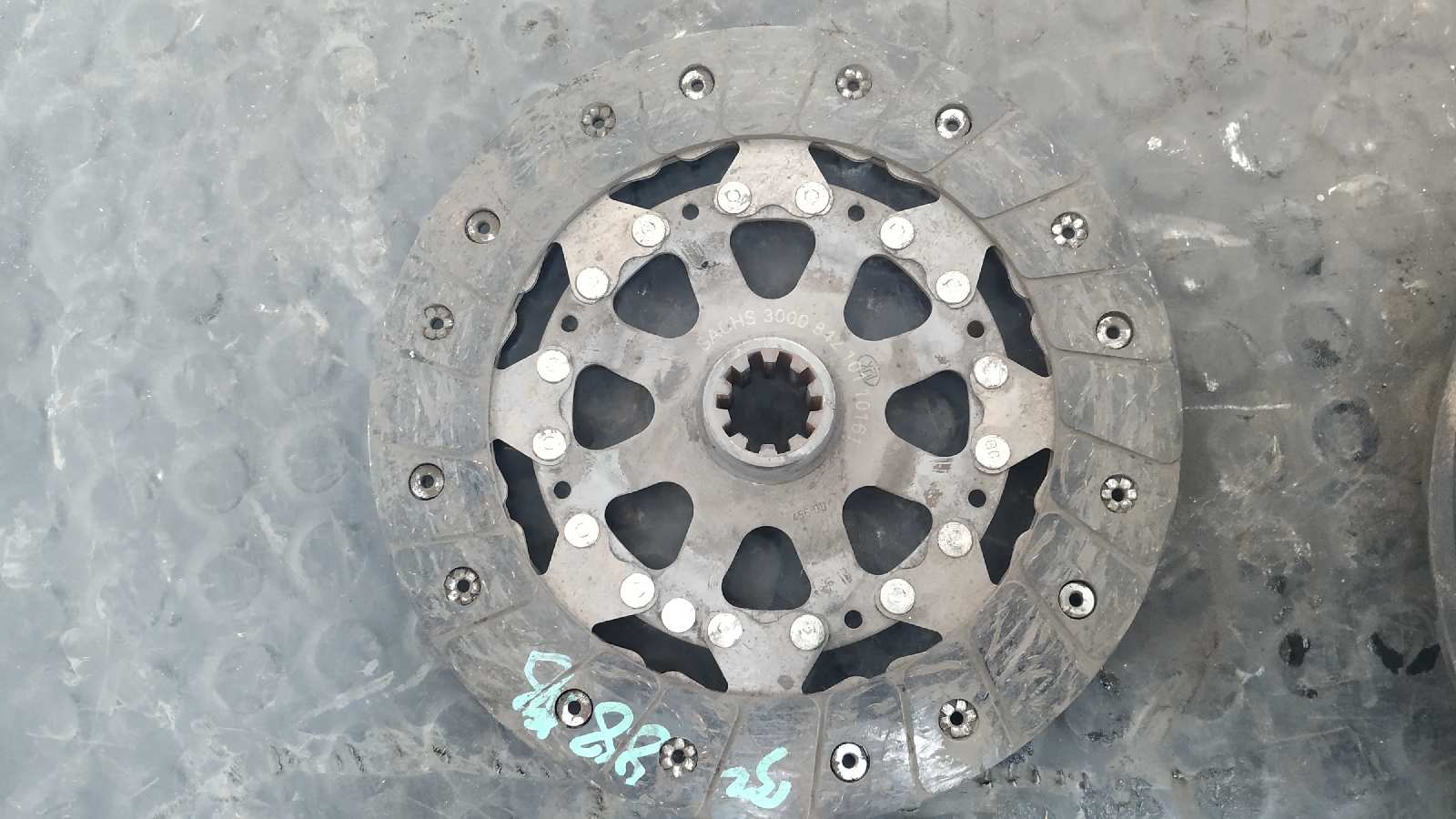 KIT EMBRAGUE BMW SERIE 3 COMPACT (E46) - vista 8