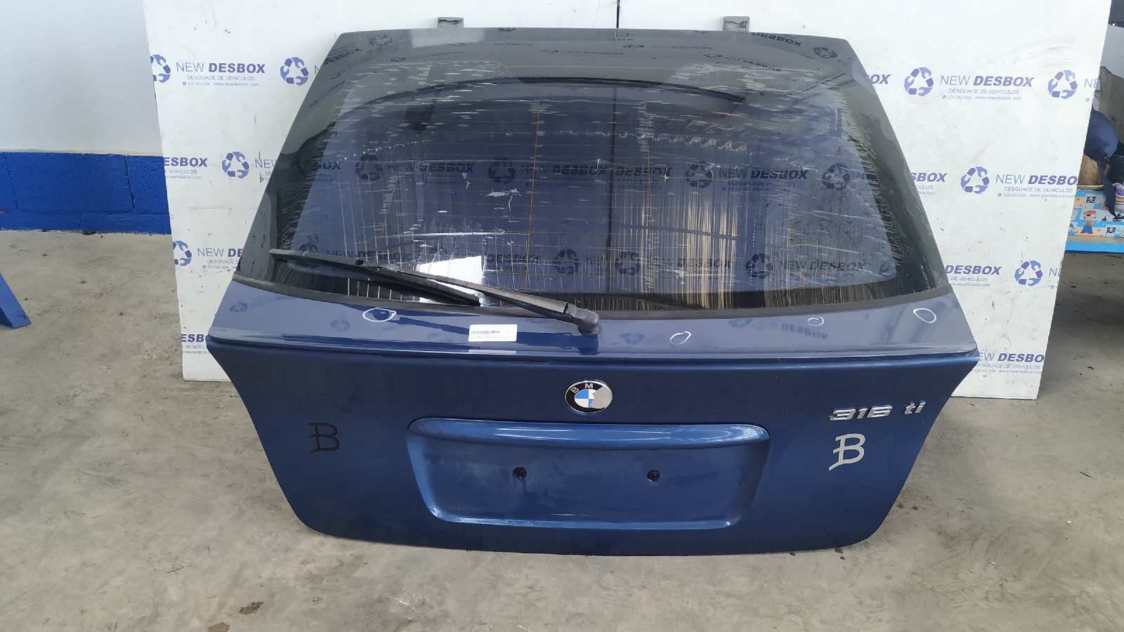 PORTON TRASERO BMW SERIE 3 COMPACT (E46)