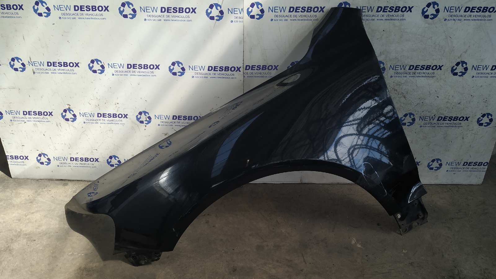 ALETA DELANTERA IZQUIERDA VOLKSWAGEN TOUAREG (7LA)