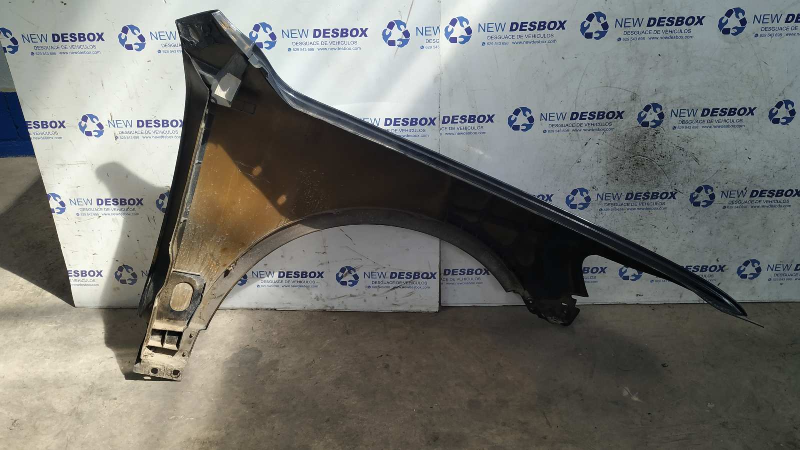 ALETA DELANTERA IZQUIERDA VOLKSWAGEN TOUAREG (7LA) - vista 3