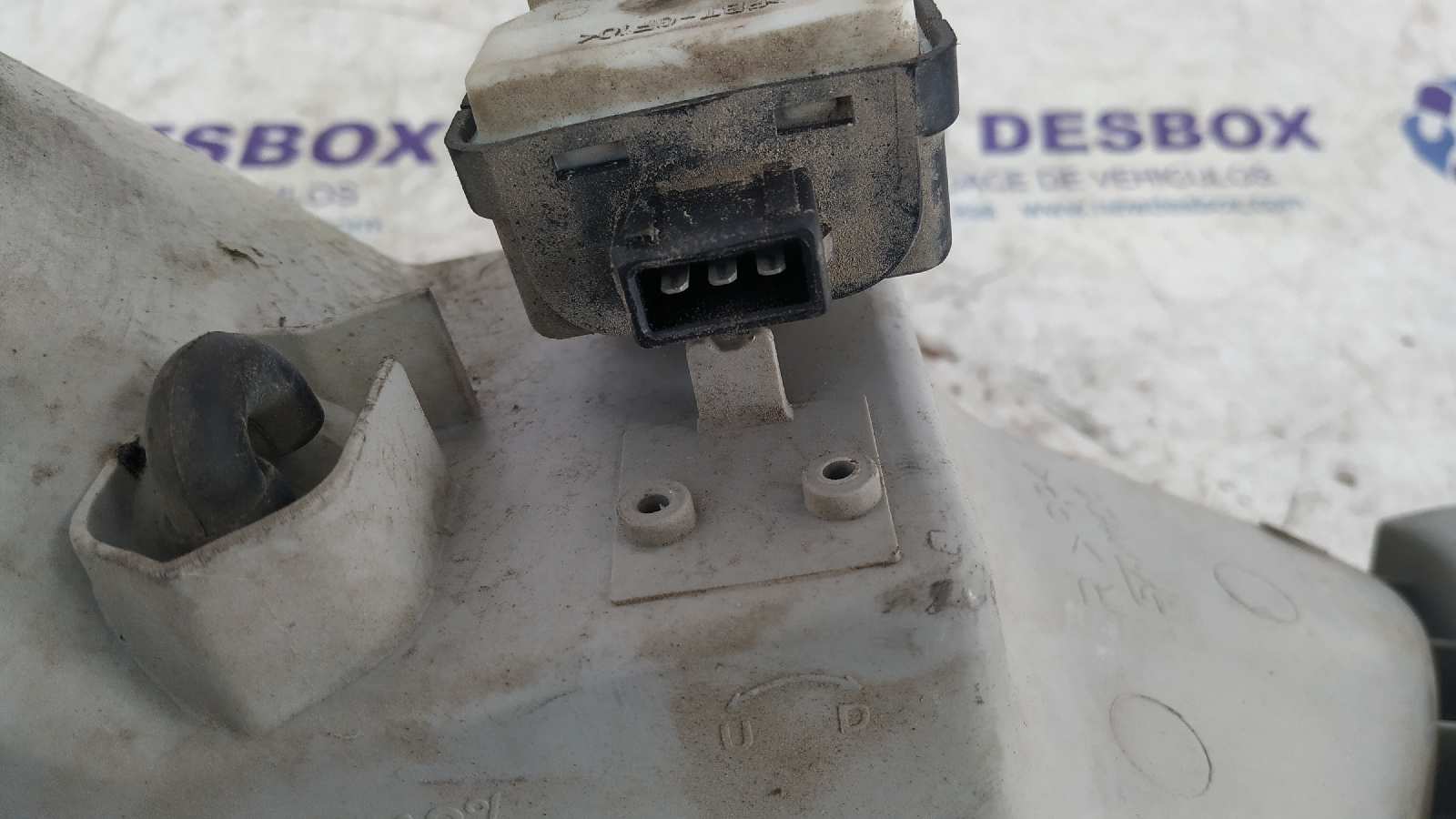 FARO DERECHO KIA SEPHIA - vista 3