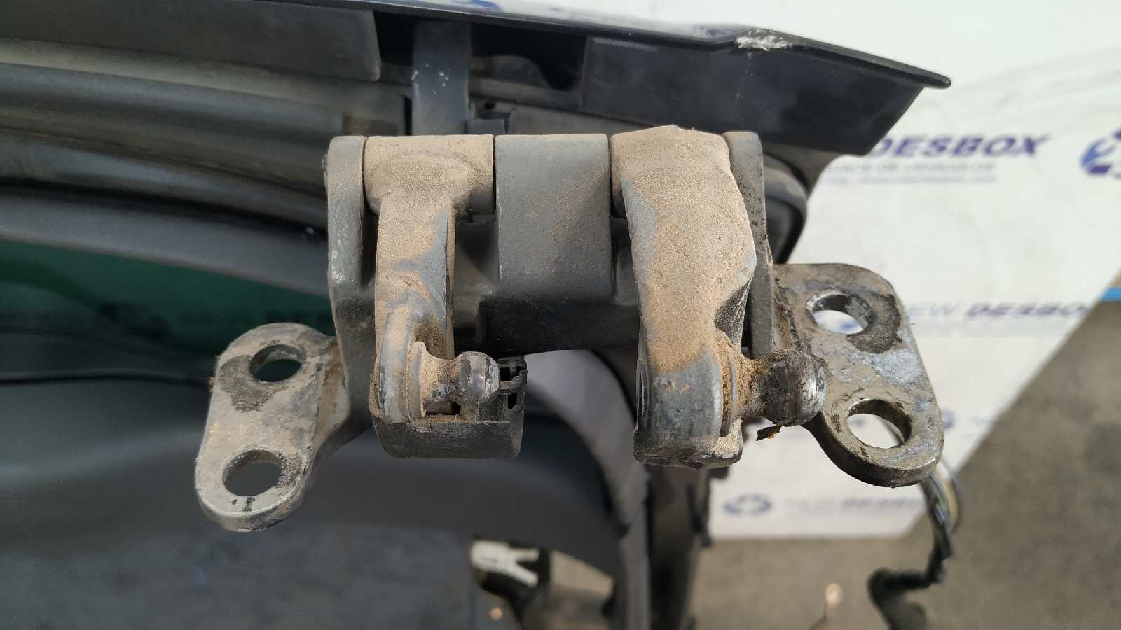 PORTON TRASERO VOLKSWAGEN TOUAREG (7LA) - vista 6