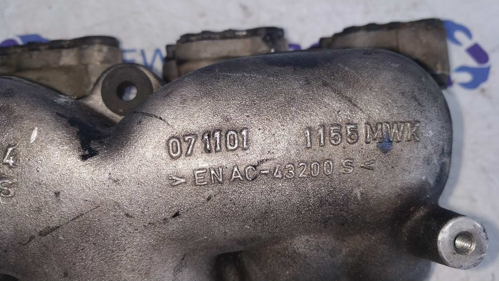 COLECTOR ADMISION VOLKSWAGEN TOUAREG (7LA) - vista 4