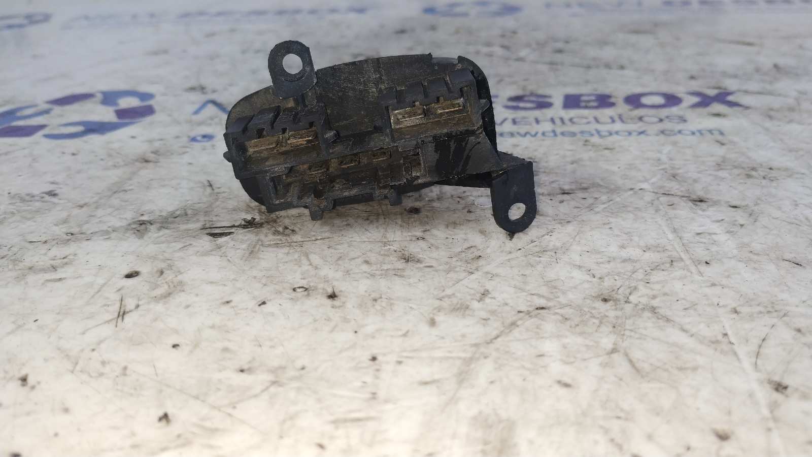 RESISTENCIA CALEFACCION VOLKSWAGEN LT CAJA ABIERTA (MOD. 1997) - vista 4