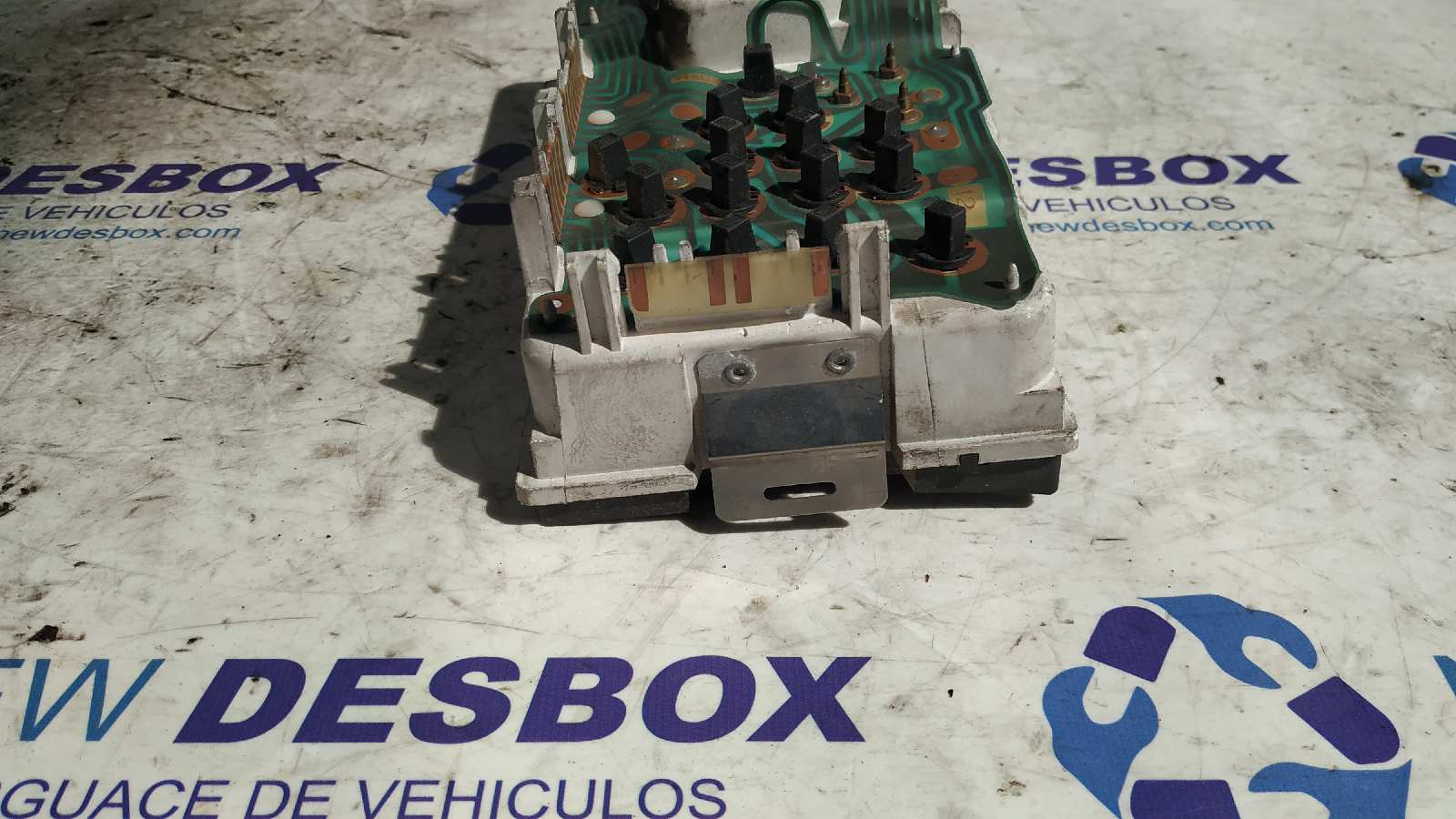 CUADRO INSTRUMENTOS RENAULT RAPID/EXPRESS (F40) - vista 3