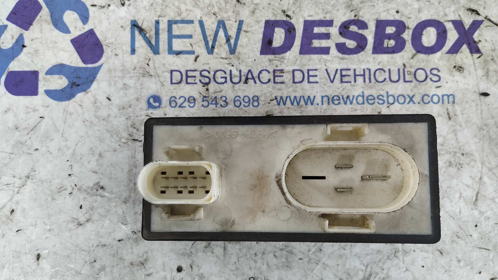 CAJA PRECALENTAMIENTO VOLKSWAGEN PASSAT BERLINA (3A2) - vista 2