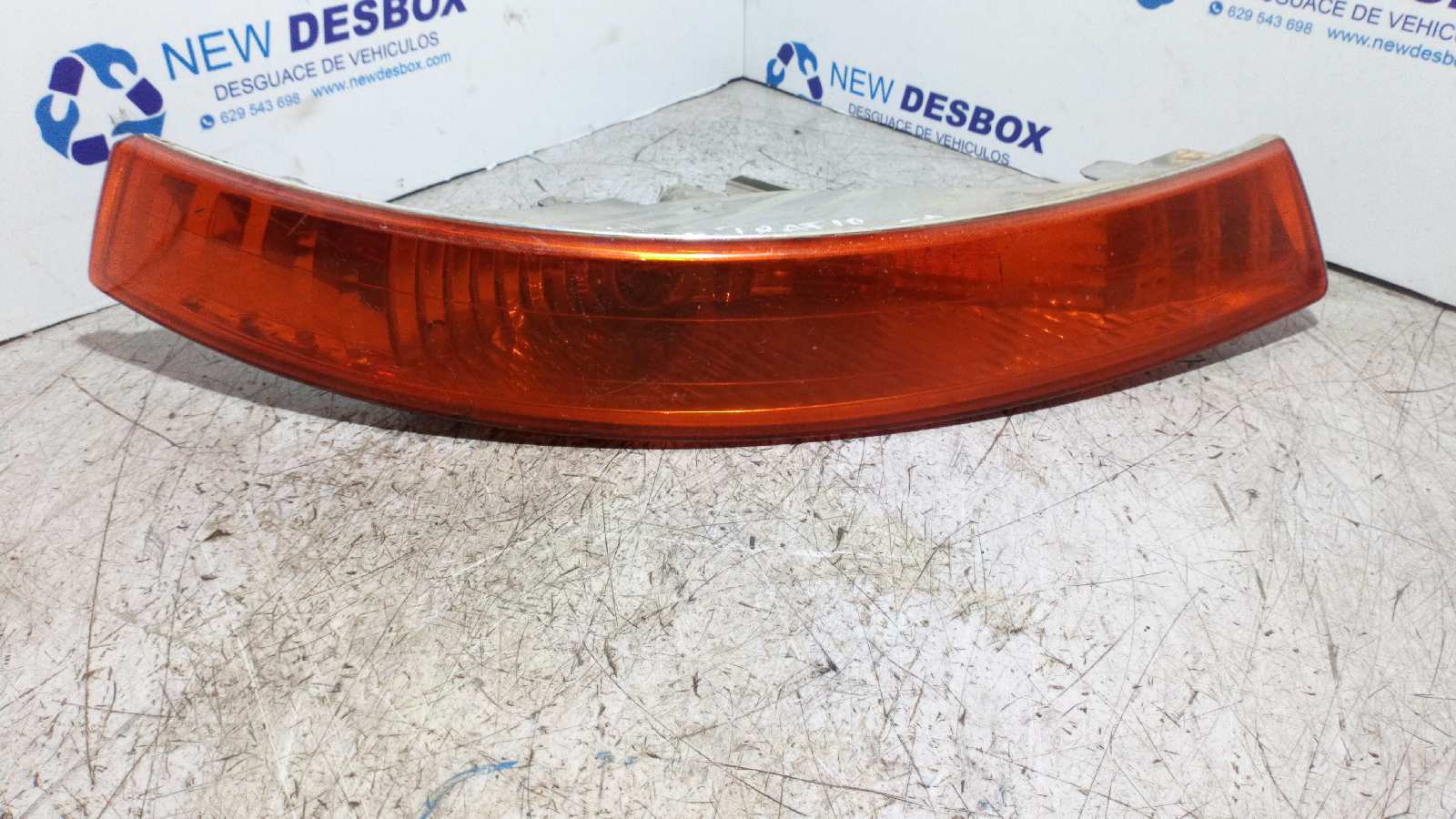 PILOTO DELANTERO DERECHO RENAULT TRAFIC CAJA CERRADA (AB 4.01)