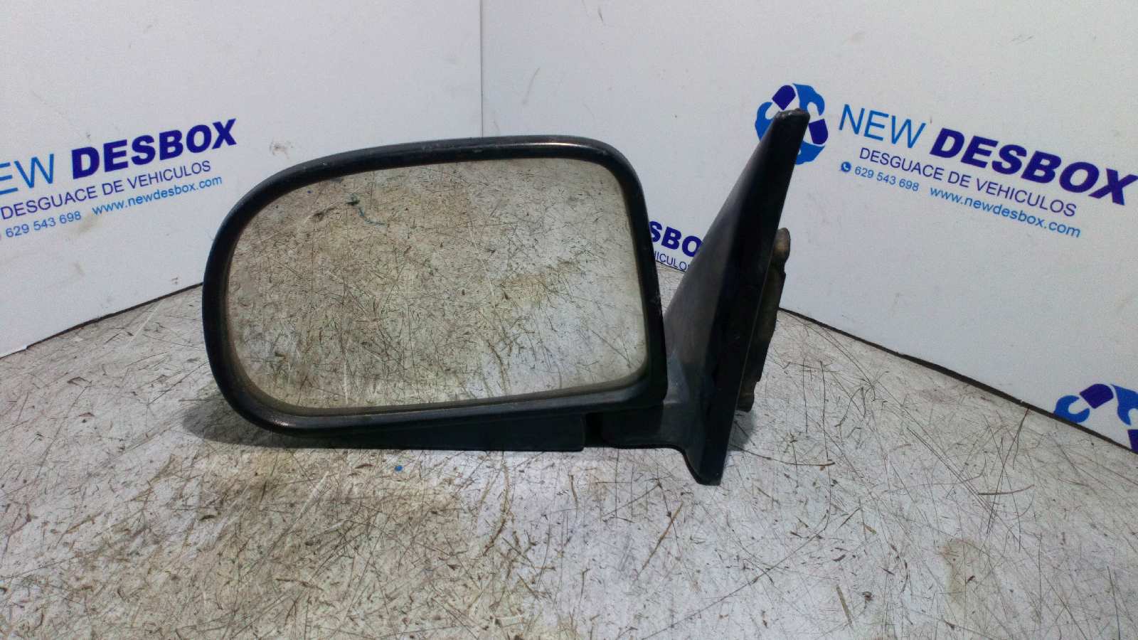 RETROVISOR IZQUIERDO DAIHATSU FEROZA XT