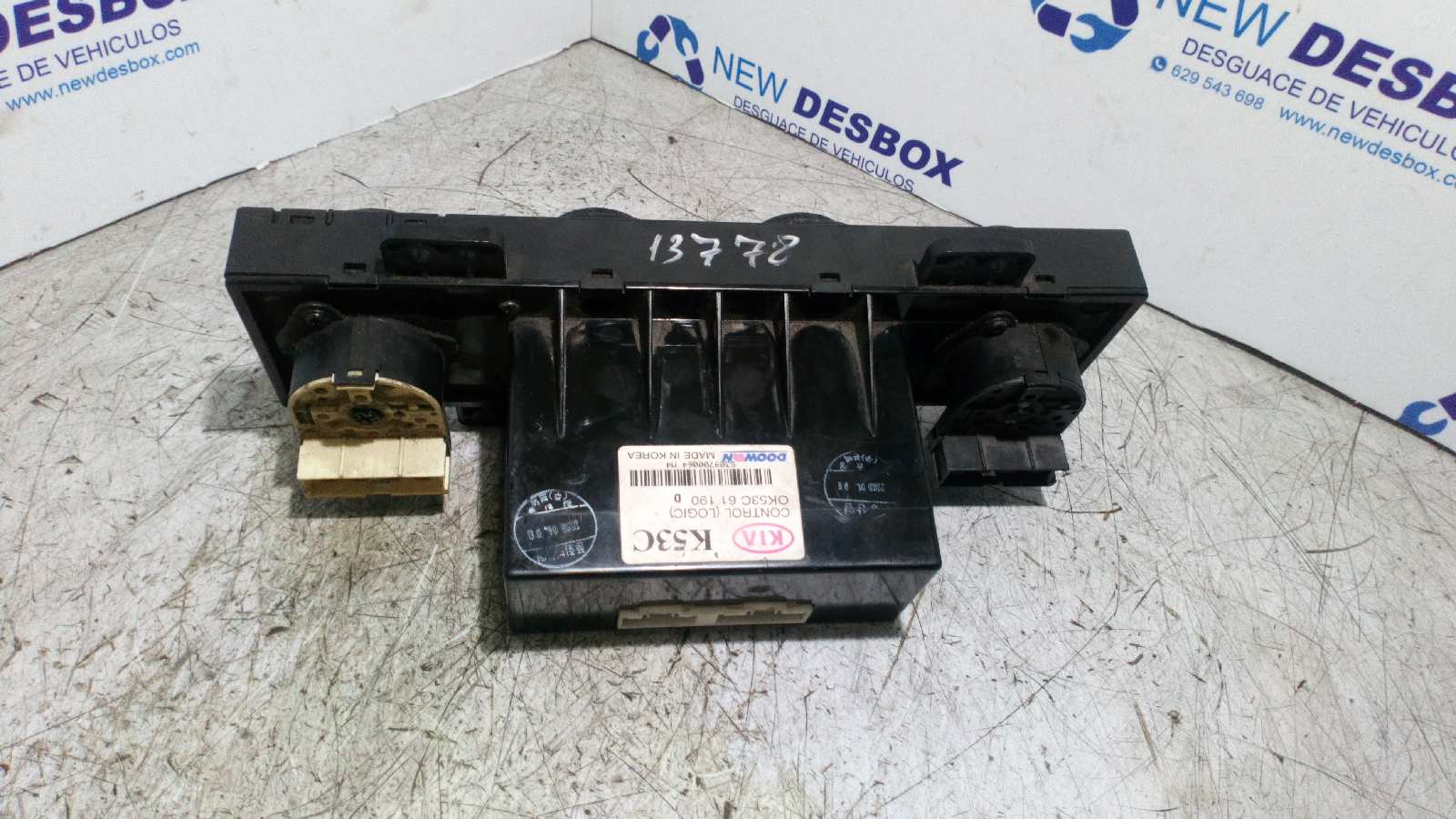 MANDO CALEFACCION / AIRE ACONDICIONADO KIA CARNIVAL II - vista 3