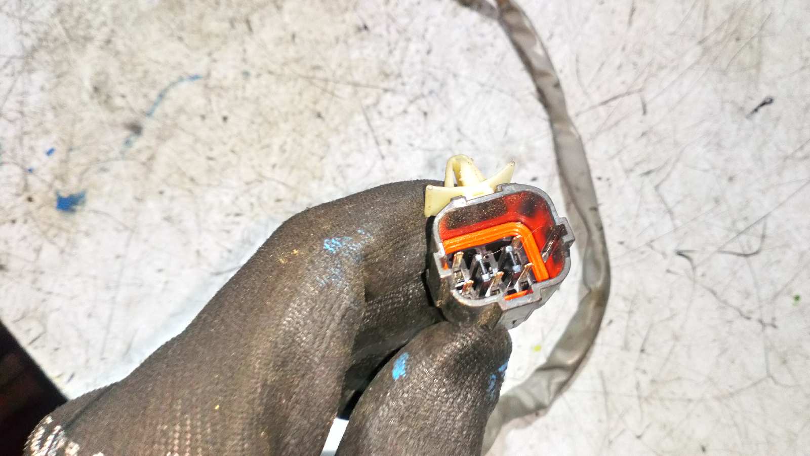 CERRADURA PUERTA DELANTERA DERECHA KIA CARENS - vista 4