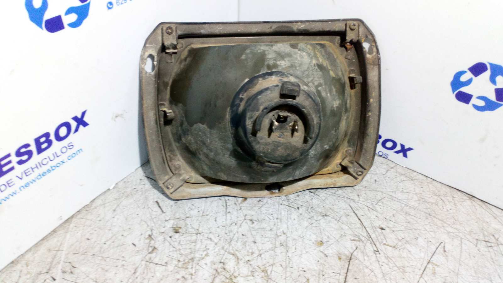 FARO DERECHO DAIHATSU FEROZA XT - vista 2