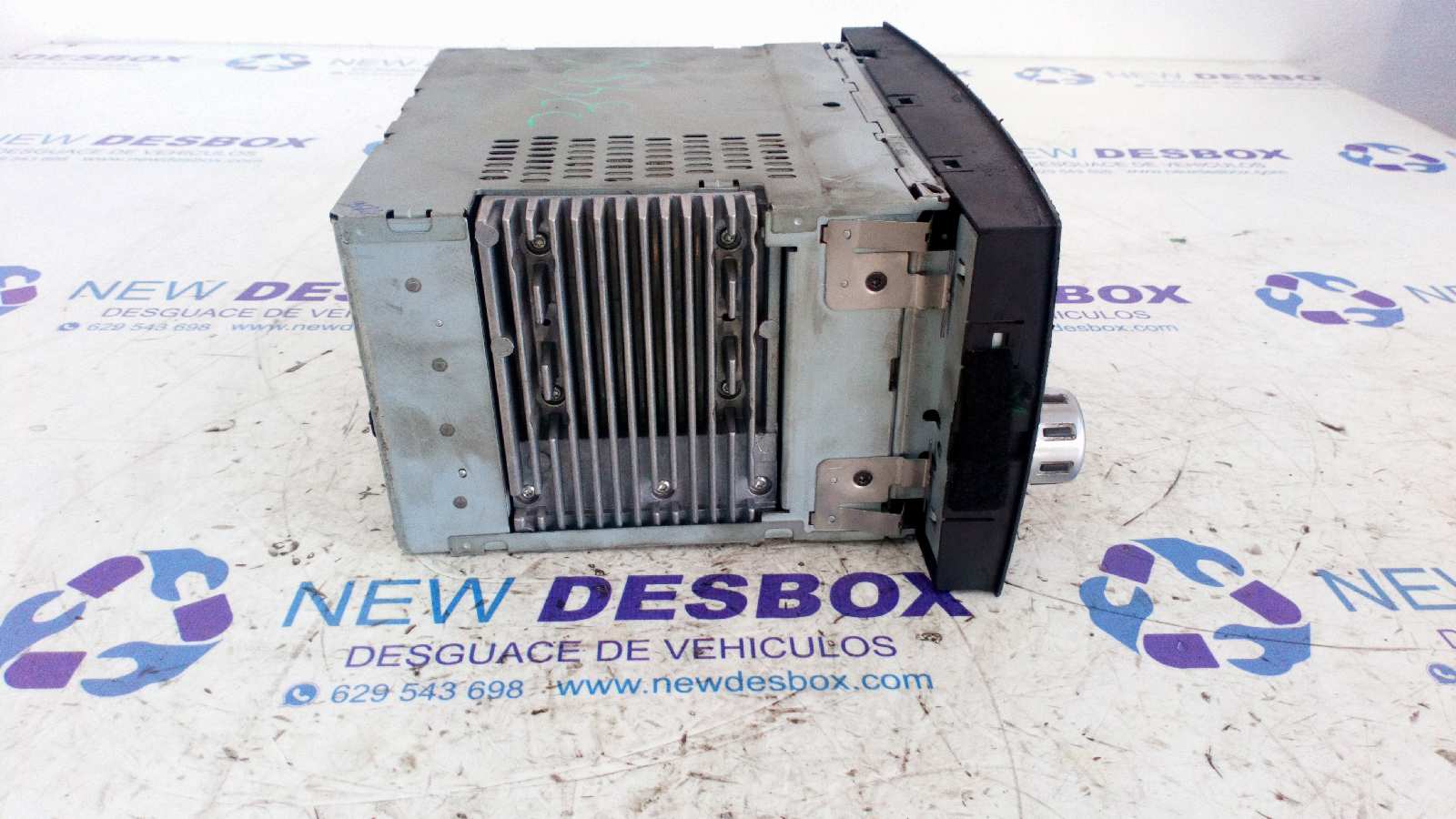 SISTEMA AUDIO / RADIO CD VOLKSWAGEN TOUAREG (7LA) - vista 2