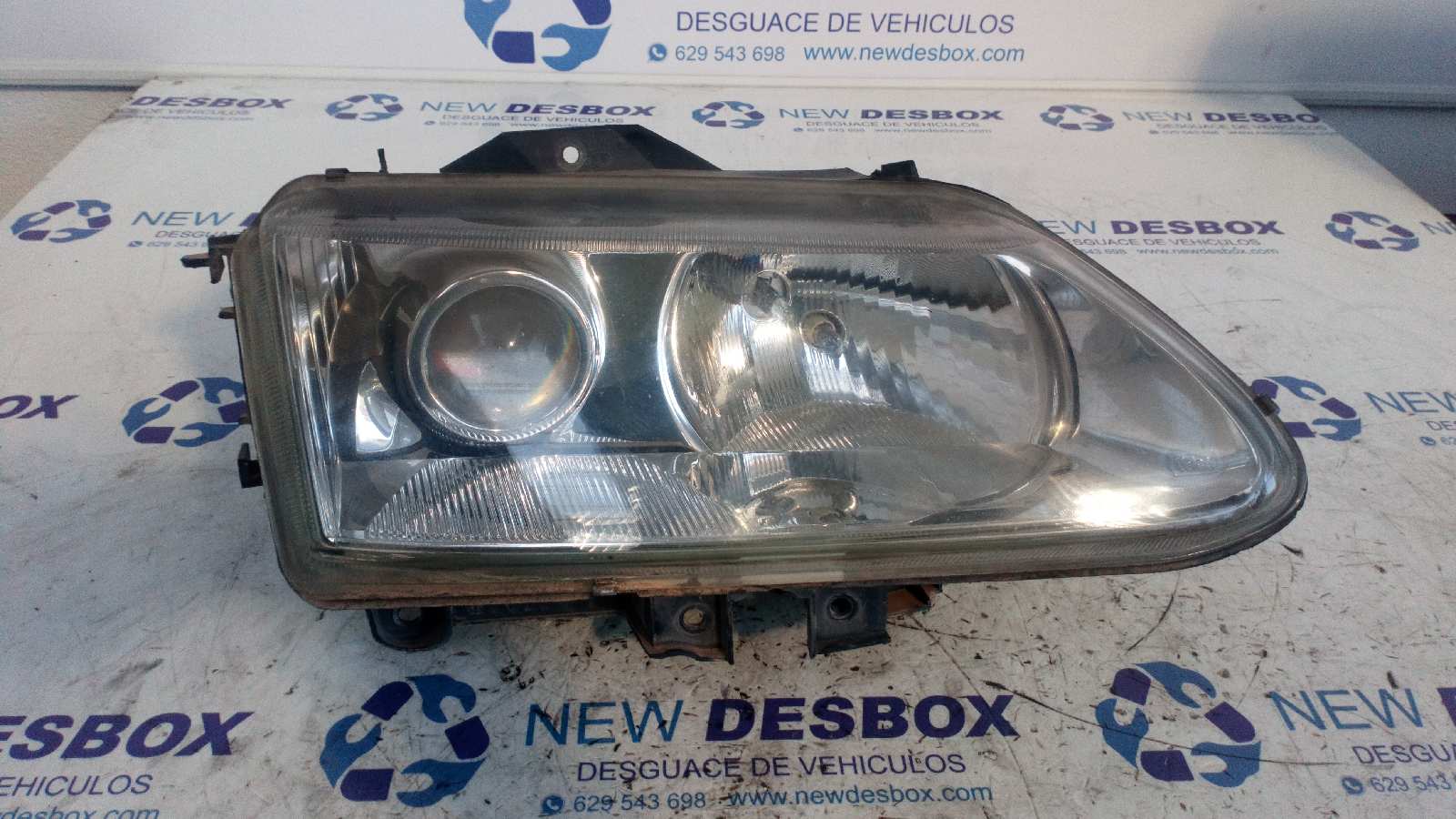 FARO DERECHO RENAULT ESPACE /GRAND ESPACE (JE0)